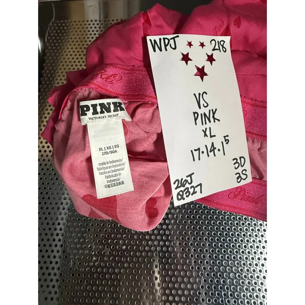 VS Pink Sleep Shorts Women's XL Pink Heart Print